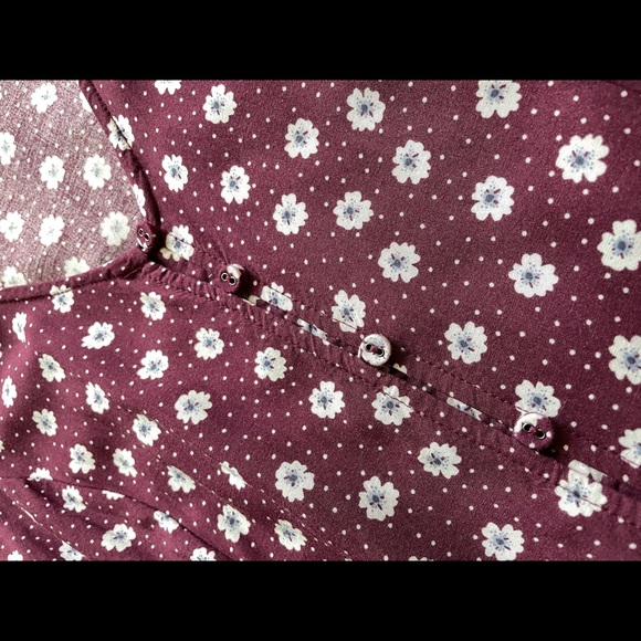 Forever 21 button floral dress - Picture 3 of 5